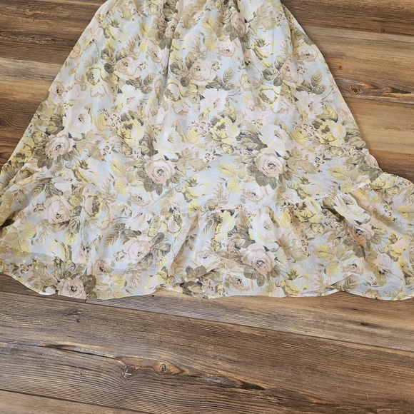 LC Lauren Conrad Yellow and Pink Floral Dress - Picture 4 of 6